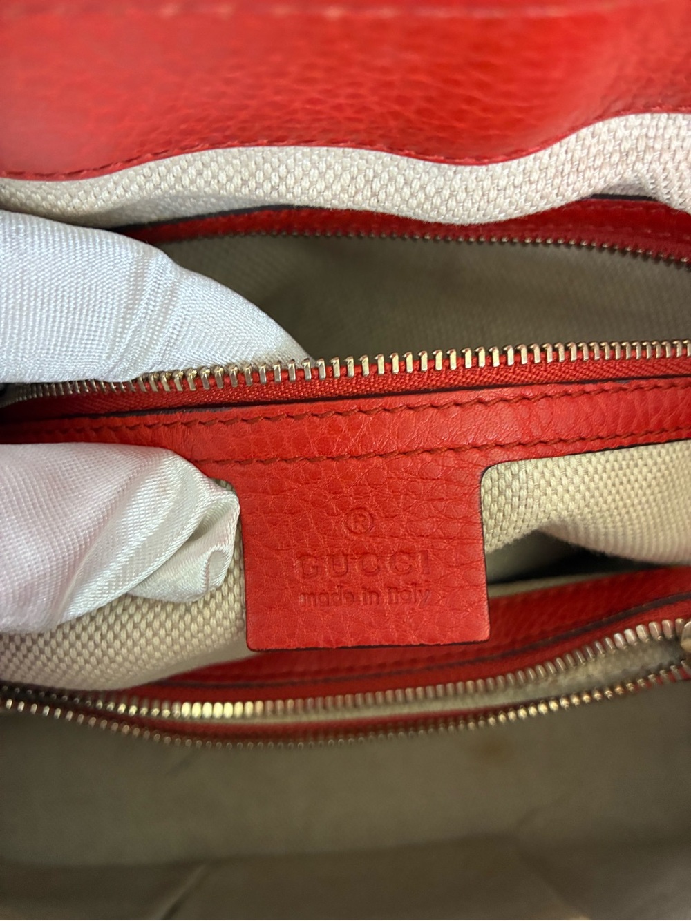 Gucci Orange-Red Pebbled Leather Shoulder Tote - Picture 11 of 13